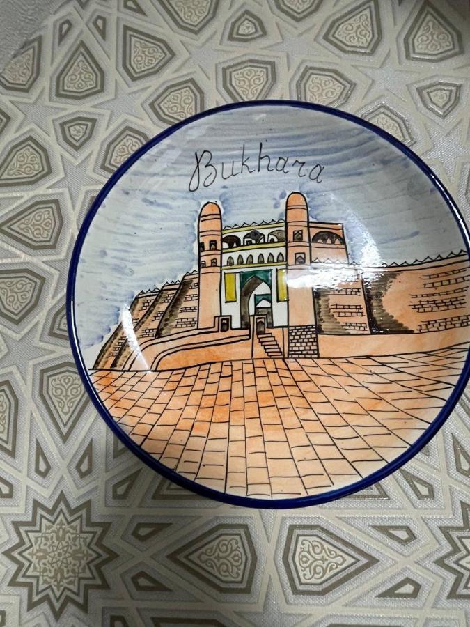 Old Safari Golden Location Guest House Bukhara Esterno foto