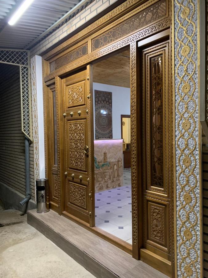 Old Safari Golden Location Guest House Bukhara Esterno foto