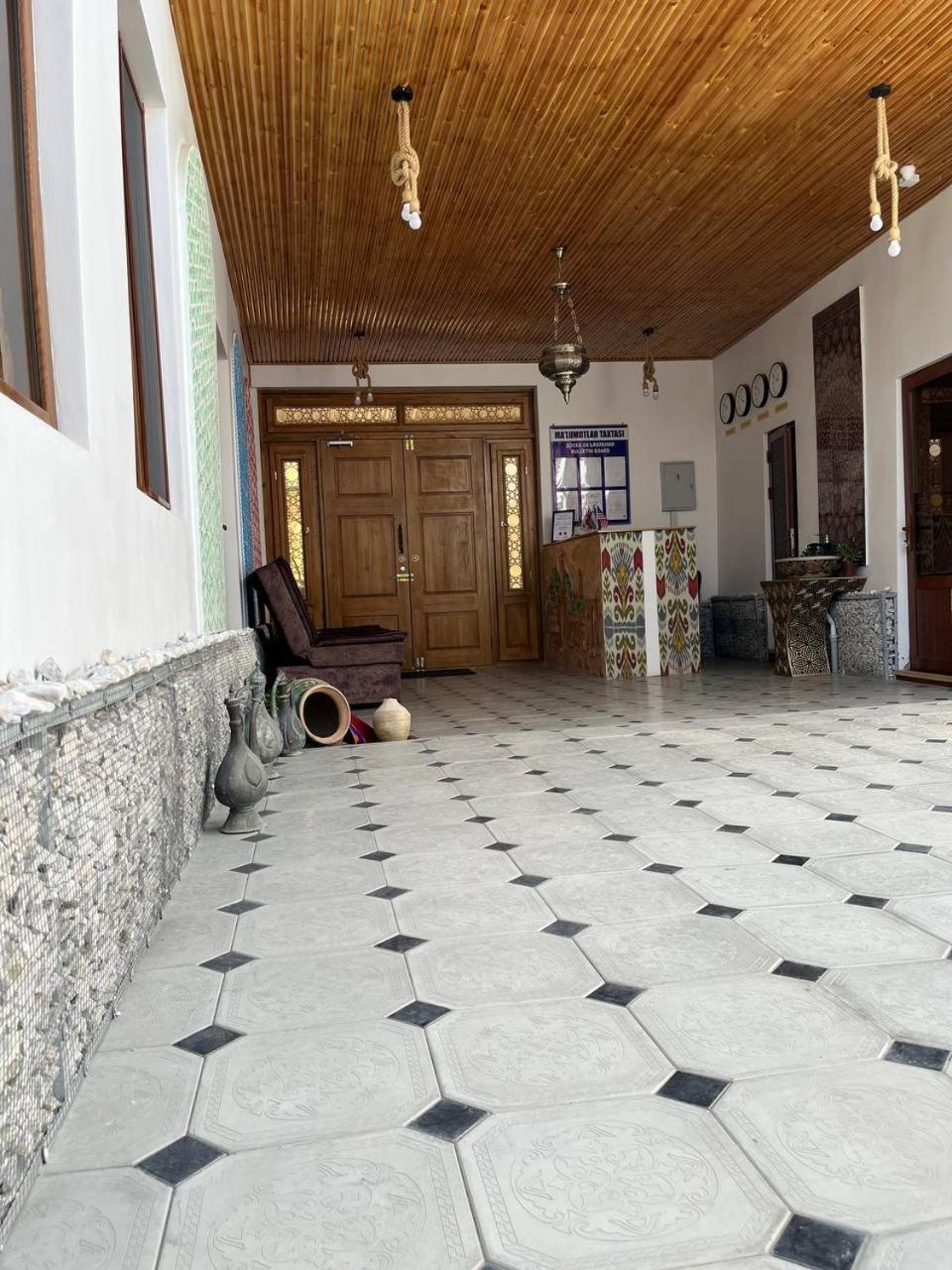 Old Safari Golden Location Guest House Bukhara Esterno foto